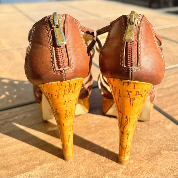 Chinese Laundry Heels - Picture 4 of 7